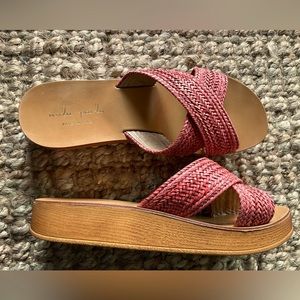 MILA PAOLI coral red slide sandals, Sz 8